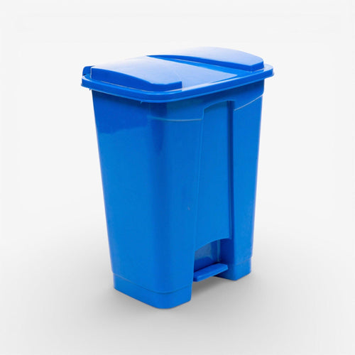 Basurero 16 litros pedal central.