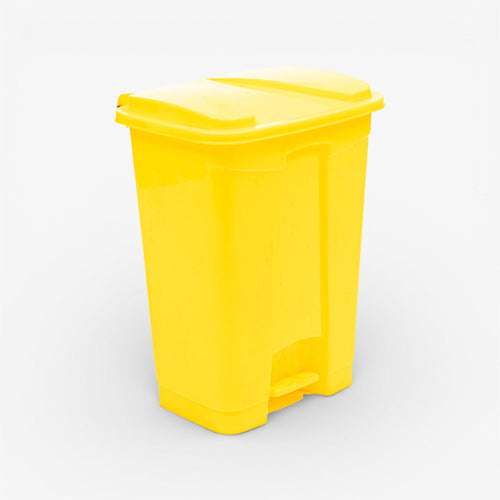 Basurero 16 litros pedal central.