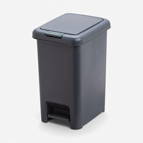 Basurero 20 litros pedal central 20T.